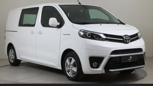 TOYOTA PROACE Electric 75kWt Comfort Fleet L1H1 THB Cruise/Krok/R.kam