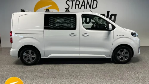TOYOTA PROACE L1 Electric 75kWt 313km WLTP 2x Skyvedør Innredning ++