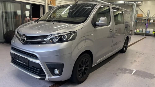 TOYOTA PROACE