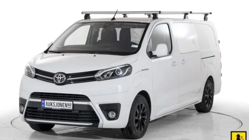 TOYOTA PROACE ELECTRIC 75KWT HENGERFESTE KAMERA CRUISE 3-SETER