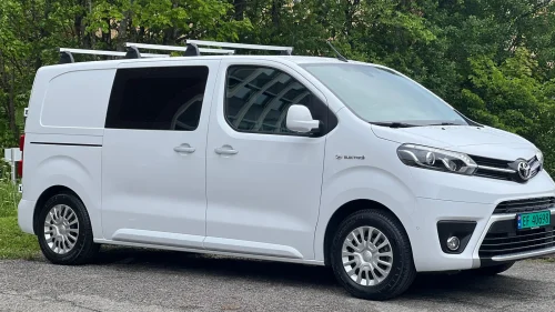 TOYOTA PROACE Electric Medium (L1) 2 skyvedører / Comfort