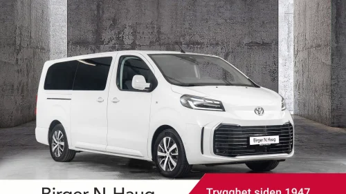 TOYOTA PROACE Electric Lang Shuttle 8 SETER