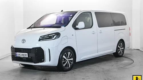 TOYOTA PROACE VERSO ELECTRIC LANG 75KWH 8 SETER KAMERA ACC NAVI