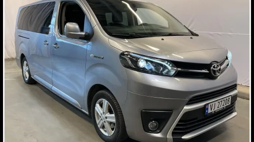 TOYOTA Proace 75kwh L3 Executive Family Aut 8 SETER 2 El.Skyved/R.kam