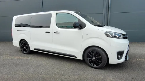 TOYOTA Proace Electric Lang Executive Family
