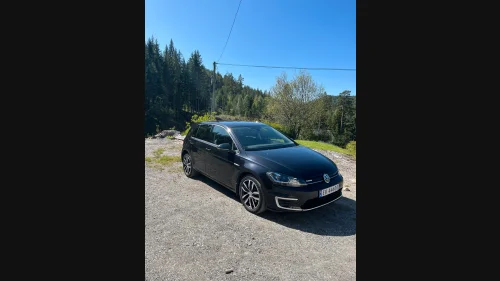 VOLKSWAGEN GOLF E-GOLF 300KM WLTP