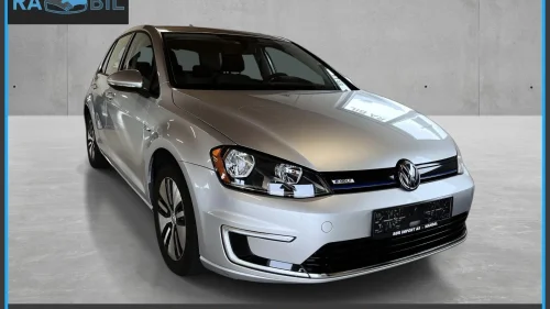 VOLKSWAGEN E-Golf E-Golf-AUTOMAT-NY EU 08-2028-KAMERA
