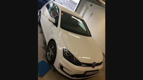VOLKSWAGEN GOLF Selges som delebil