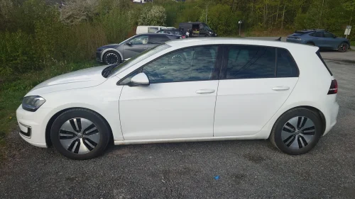 VOLKSWAGEN GOLF SE sportinteriør fra Skoda !