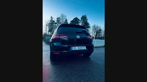 VOLKSWAGEN GOLF E-GOLF