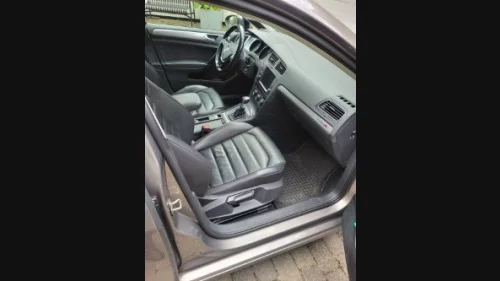 VOLKSWAGEN GOLF E-Golf