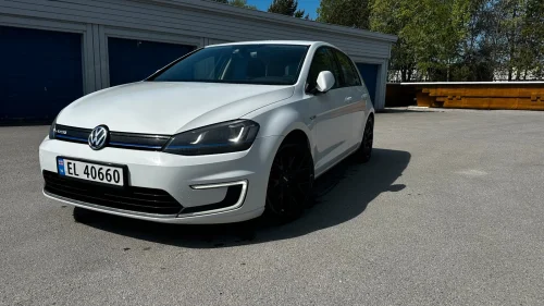 VOLKSWAGEN GOLF E-Golf