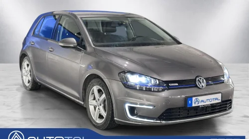 VOLKSWAGEN GOLF 116hk | Automat | ACC | Navi | DAB | Outlet