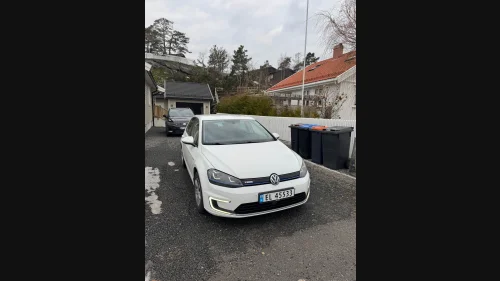 VOLKSWAGEN GOLF E golf