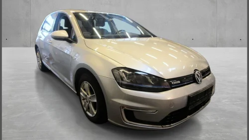 VOLKSWAGEN GOLF VII 190KM / 1-EIERS BIL / FULLSERVET / NY EU TIL 07/28