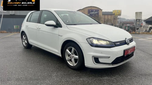 VOLKSWAGEN GOLF Lav km // Skinnseter // Eu kontroll // S+V Dekk//