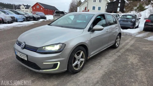 VOLKSWAGEN GOLF E-GOLF 0KW