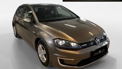VOLKSWAGEN GOLF 116HK/ Ny EU!/ BT - Audio/ P.sensor/ Navi+++