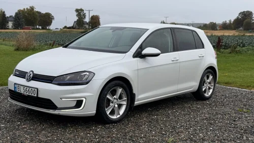 VOLKSWAGEN GOLF SKINN/R.KAM/DYNAUDIO/ACC