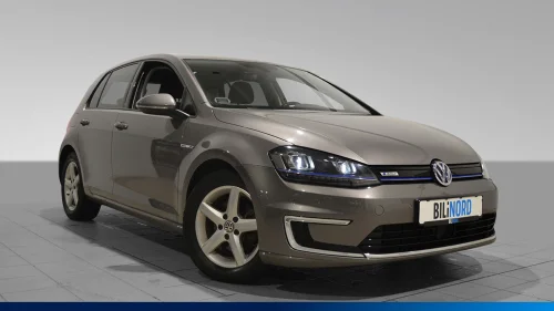 VOLKSWAGEN GOLF (basismodell) Norsk/Navi/R.kam/EU.05.26++