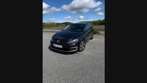 VOLKSWAGEN GOLF E-golf