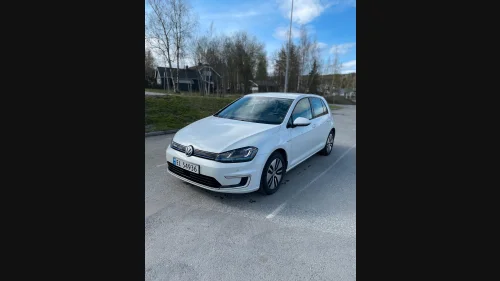 VOLKSWAGEN GOLF E-Golf