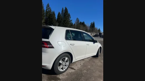 VOLKSWAGEN GOLF e-Golf