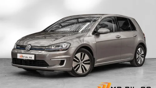 VOLKSWAGEN GOLF RYGGEKAMERA | NAVIGASJON | DAB | LED | ADAPTIVE CRUISE