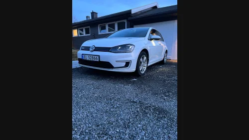 VOLKSWAGEN GOLF E-Golf, Topputstyrt! Skinn, Dynaudio, Keyless, R.Kamera