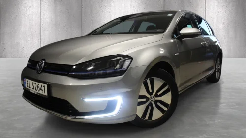 VOLKSWAGEN GOLF SKINN // KEYLESS // VELDIG PEN LAKK // MYE MER ++++