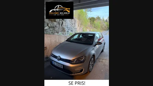 VOLKSWAGEN GOLF SKINNSETER !! EU GODKJENT !! SOMMER + VINTER DEKK!!