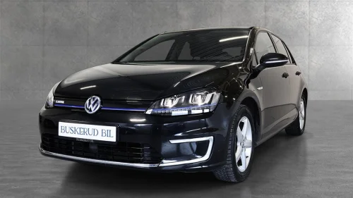 VOLKSWAGEN GOLF e-Golf OUTLET | NORSK/KAMERA/LEDLYS/ADAPTCRUISE