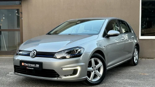 VOLKSWAGEN GOLF LAV KM | NY SERVICE | ACC | R.KAMERA | DAB | NAVI |