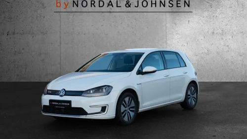 VOLKSWAGEN GOLF EU 2027! ADAPTIVECRUISE RYGGEKAMERA NYSERVET OUTLET