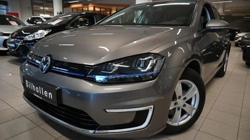 VOLKSWAGEN GOLF Elektrisk m/Dynaudio/Kamera/ACC/Keyless++