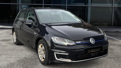VOLKSWAGEN GOLF Volkswagen Golf