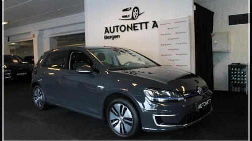 VOLKSWAGEN GOLF Norsk,Navi,Varmepumpe,Dab+,EU-OK 11/2026,12Mnd.garanti.