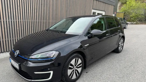 VOLKSWAGEN GOLF El Golf-Cruisekontroll-Ny 8 dekk-Dab-Service-Innbytte