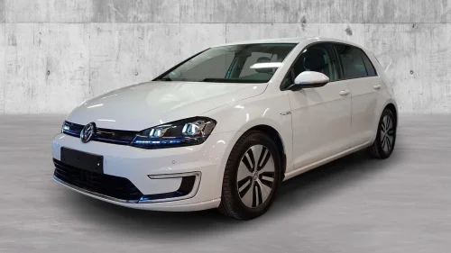 VOLKSWAGEN GOLF NORSK+ VARMEPUMPE+ ACC+ RYGGEKAMERA++
