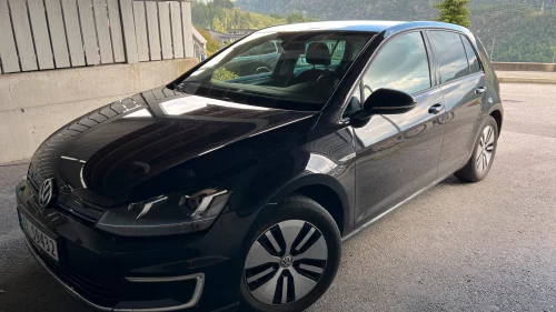 VOLKSWAGEN GOLF E-Golf 115 HK 5D