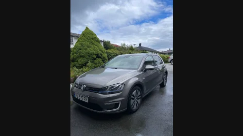 VOLKSWAGEN GOLF e-Golf