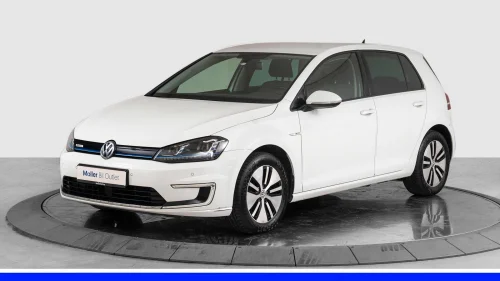 VOLKSWAGEN GOLF 115hk - R.Kam, ACC, Navi