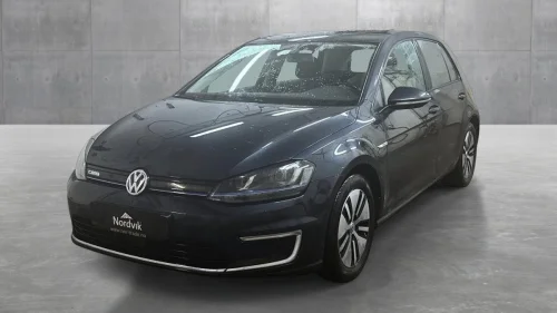 VOLKSWAGEN GOLF 24 KWH KAMERA CRUISE SOMMER + VINTER