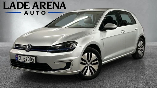VOLKSWAGEN GOLF E-Golf | Skinn | NAVI | DAB+ | Dynaudio | LED | KAMERA