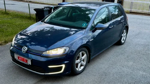 VOLKSWAGEN GOLF Skinn, Bra batteri, Må Eu godkjennes