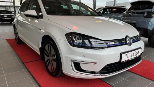 VOLKSWAGEN GOLF e-Golf Comfort