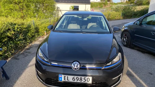 VOLKSWAGEN GOLF 24 .3 kWT
