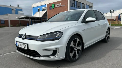 VOLKSWAGEN GOLF e-Golf 190, VP, skinn, Dynaudio mm