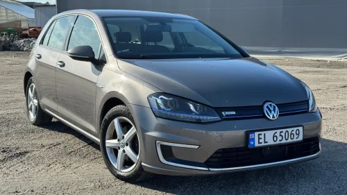 VOLKSWAGEN GOLF e-Golf
