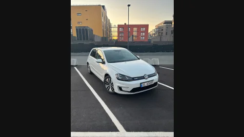 VOLKSWAGEN GOLF E-Golf